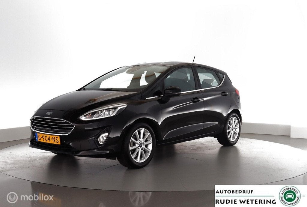 Ford Fiesta 1.0 EcoB. 101pk Titanium NL-auto|nav|cam|ecc|lmv, Voorwielaandrijving, Gebruikt, 580 kg, Origineel Nederlands