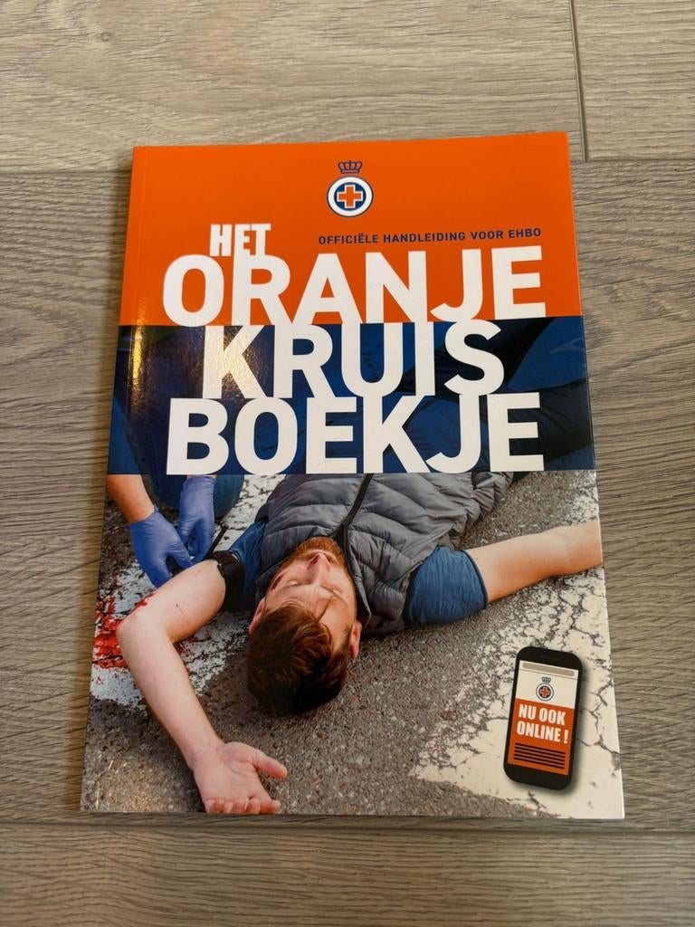 Het Oranje Kruis Boekje -Officiële Handleiding EHBO 28e druk, Ophalen of Verzenden