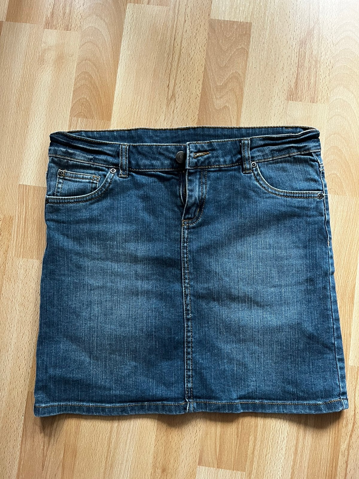 Nette korte spijkerrok maat s, Kleding | Dames, Rokken, Blauw, Ophalen of Verzenden, Zo goed als nieuw, Maat 36 (S)