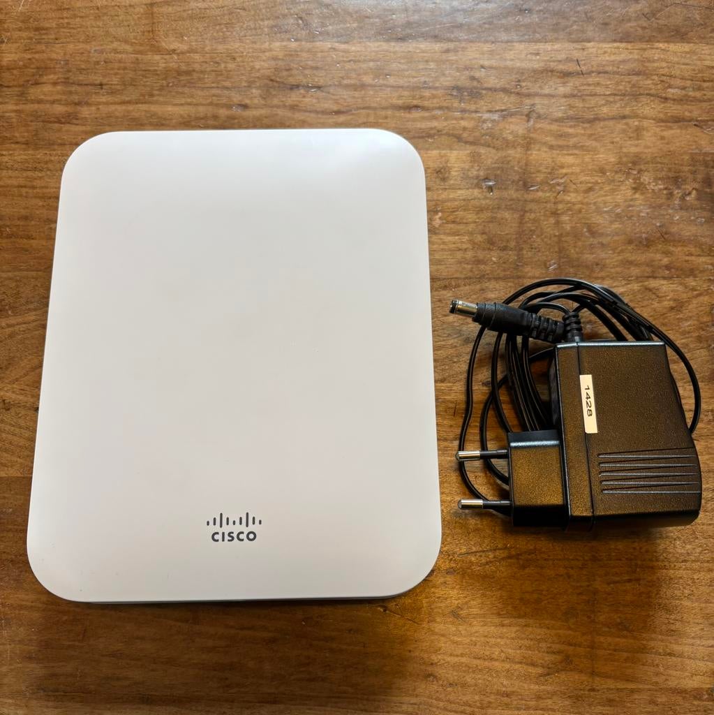 Cisco Meraki MR18, accesspoint / WiFi versterker, Computers en Software, Accesspoints, Ophalen of Verzenden, Zo goed als nieuw