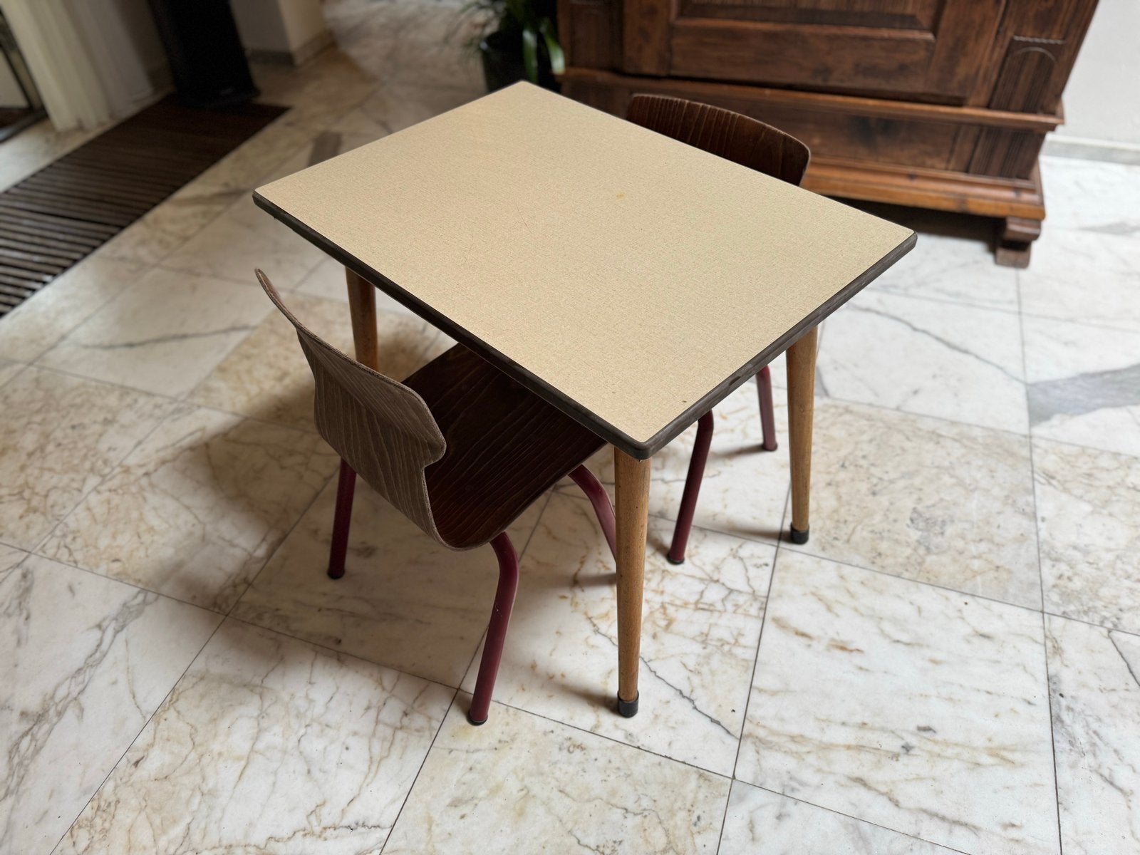 Vintage OBO Gromp eromes kinderstoelen en tafel set, Ophalen