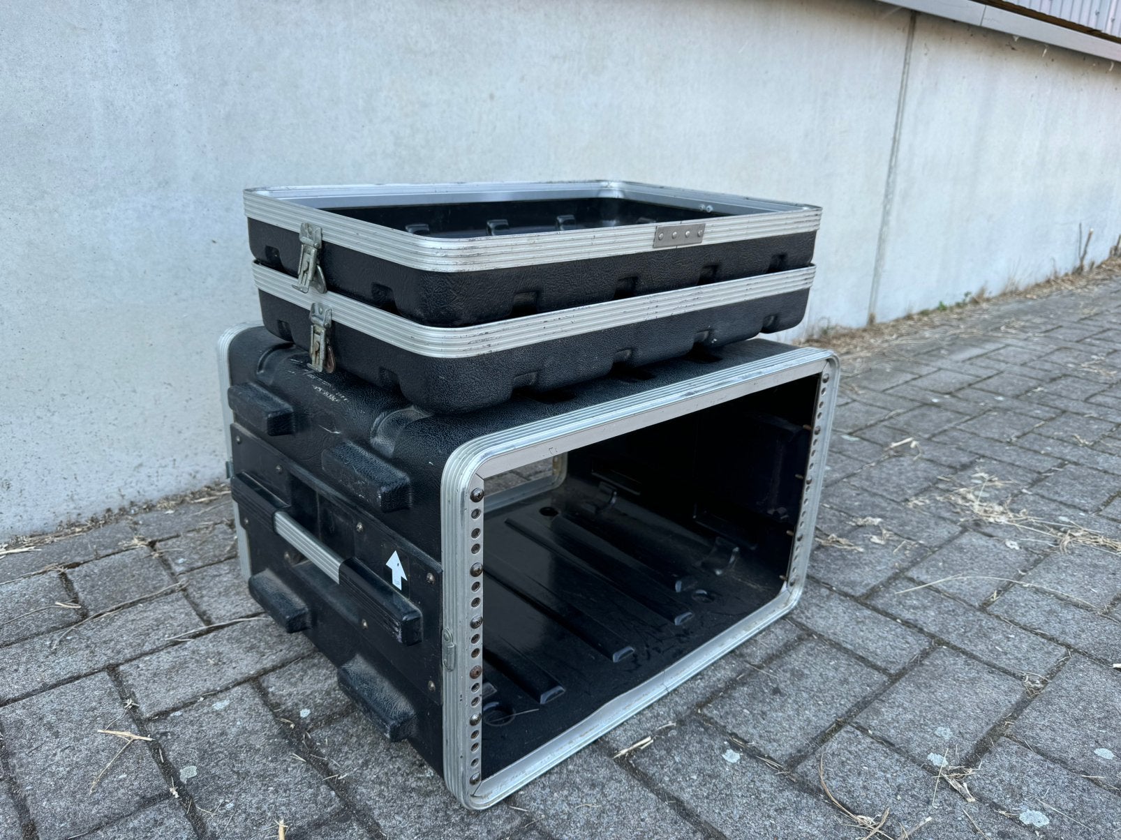 6HE kunststof flightcase, Ophalen of Verzenden, Gebruikt, Overige instrumenten, Flightcase