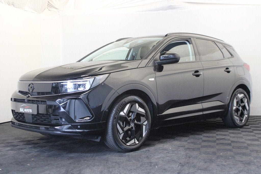 Opel Grandland 1.6 Turbo Plug-In Hybrid 4x4 GSe |Stoelverw/k, Auto's, Opel, 4 cilinders, 1776 kg, Zwart, Vierwielaandrijving