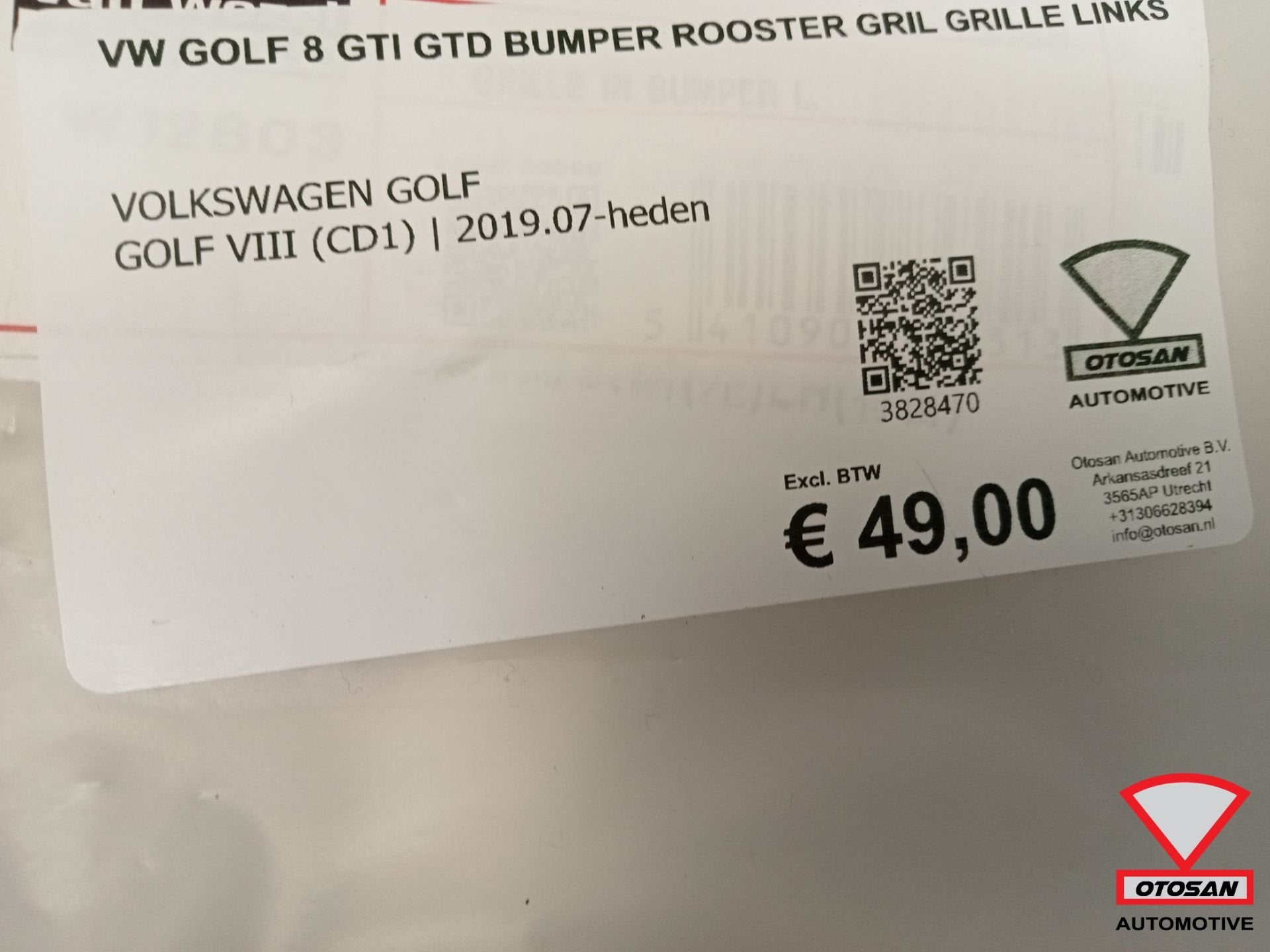 Vw golf 8 Gti GTD bumper rooster gril grille links, Auto-onderdelen, Gebruikt, Volkswagen, Volkswagen AG, Bumper