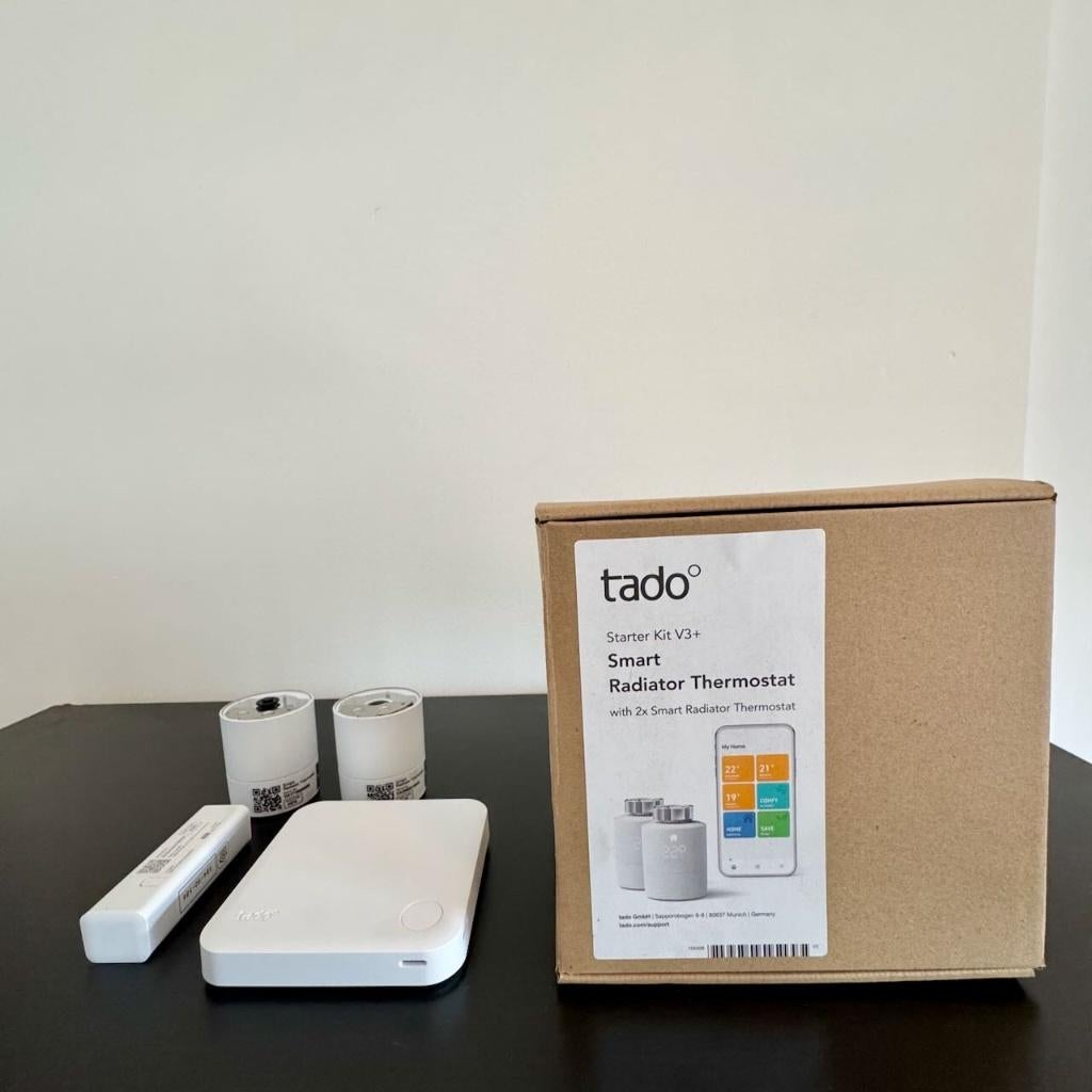 Tado Starter Kit V3+ Smart Radiator Thermostat, Ophalen of Verzenden, Slimme thermostaat, Zo goed als nieuw