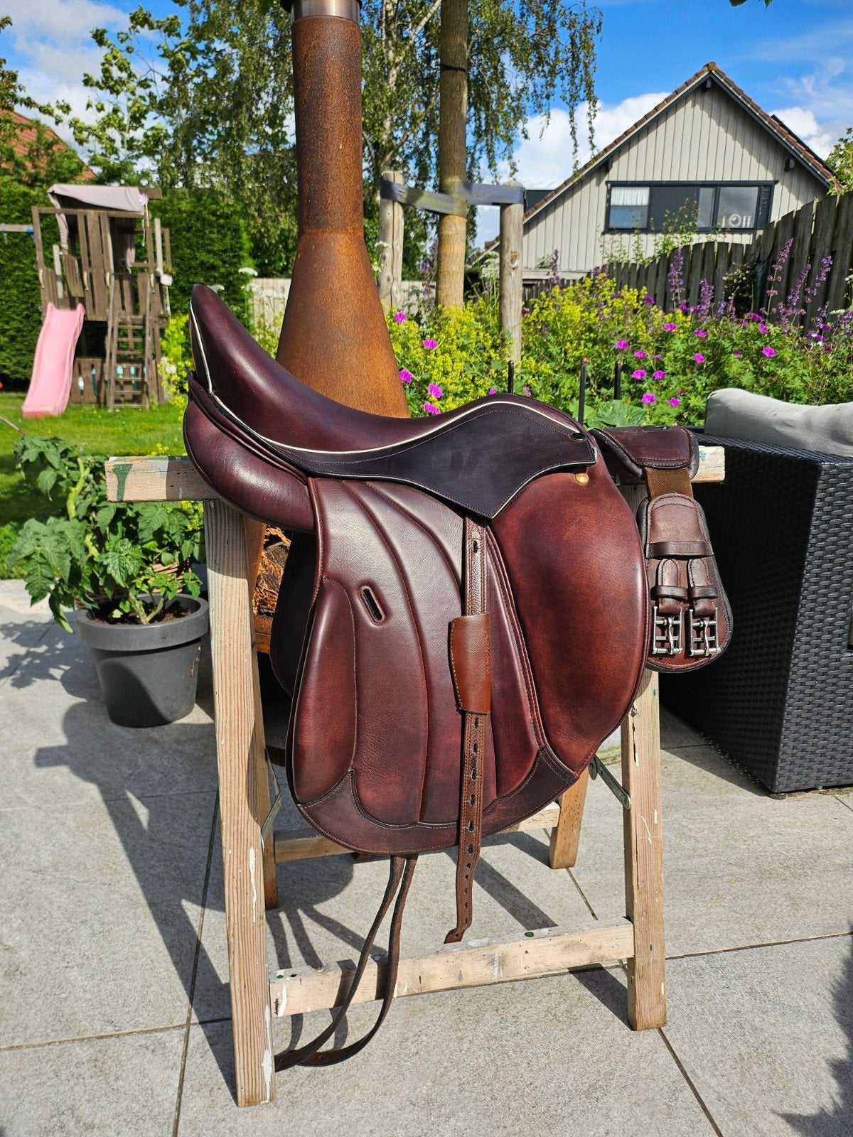 Aiver performance dressuur zadel 17,5 inch, Ophalen of Verzenden, Zo goed als nieuw, Dressuur