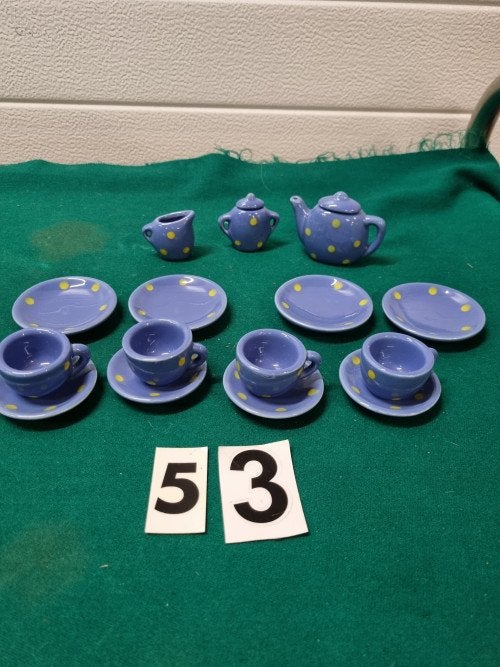 mini servies paars met gele stippen, Ophalen of Verzenden