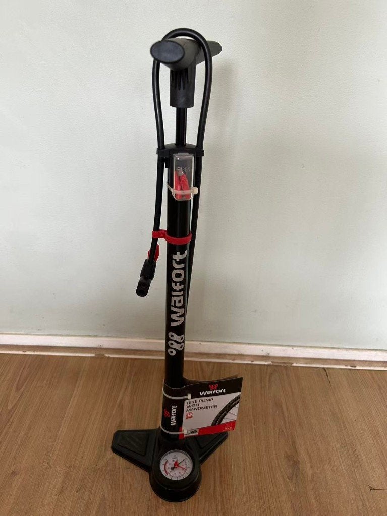 Bike pump / fietspomp, Ophalen, Zo goed als nieuw