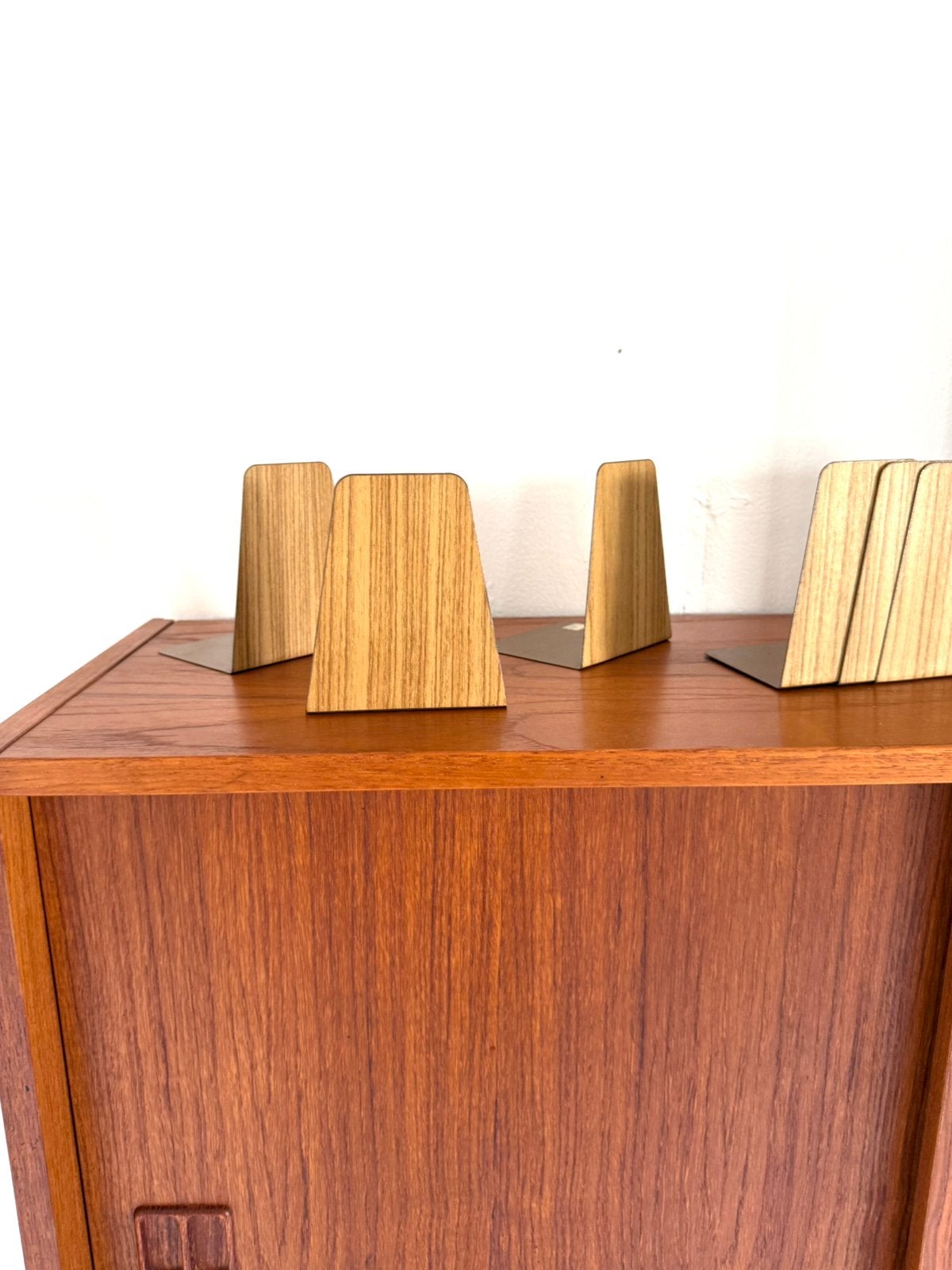 Set van 6 vintage boekensteunen ‘60