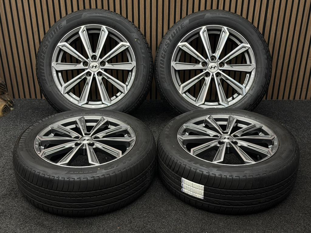 Originele 19 inch Hyundai Tucson Santa FE 5x114.3 ET51 TPMS, Auto-onderdelen, Banden en Velgen, ., Banden en Velgen, 235 mm, .