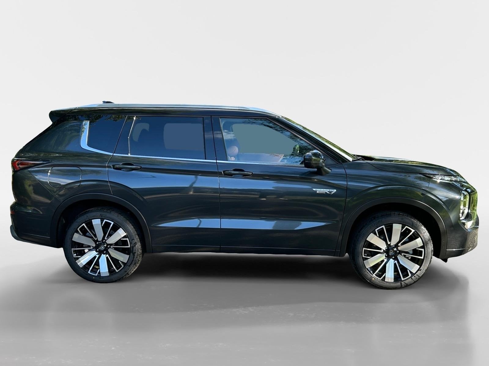 Mitsubishi Outlander 2.4 PHEV Instyle+ | 5.000 EURO KORTING, Automaat, Outlander, 4 cilinders, Met garantie (alle)