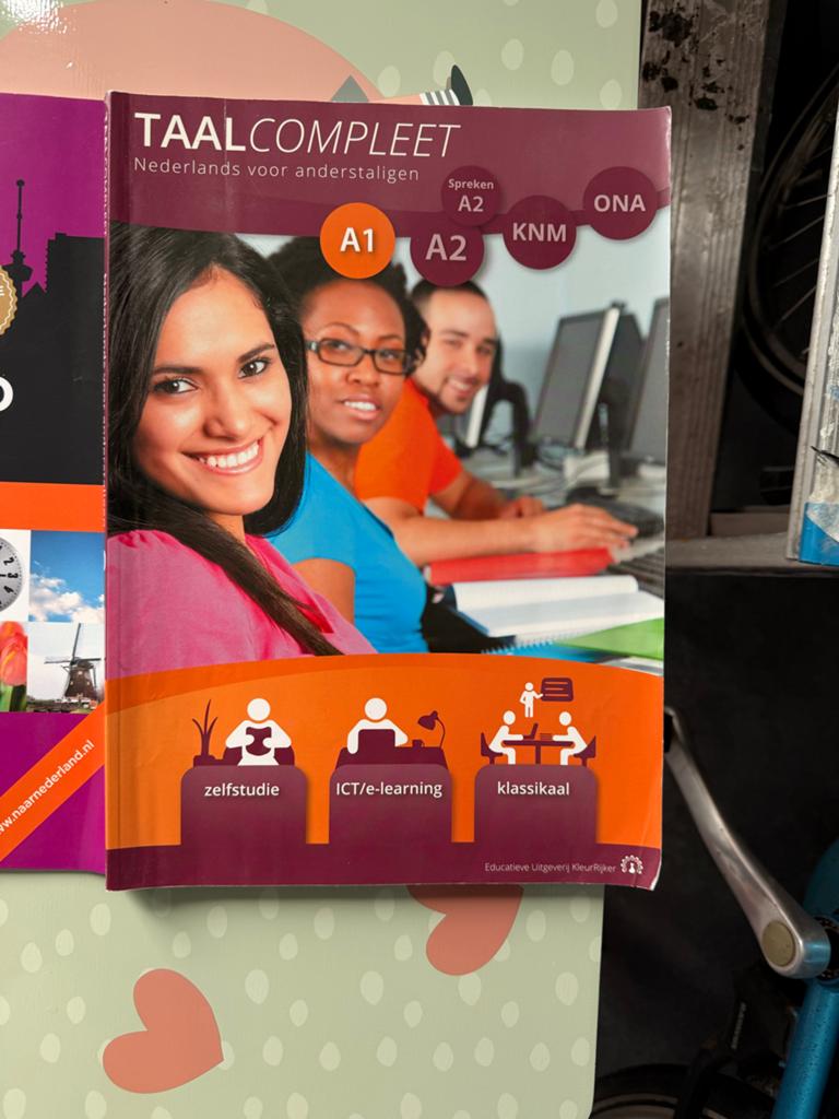 Nederlands voor anderstaligen boeken (Taalcompleet, De Opmaa, Ophalen of Verzenden, Zo goed als nieuw, Overige niveaus, Nederlands