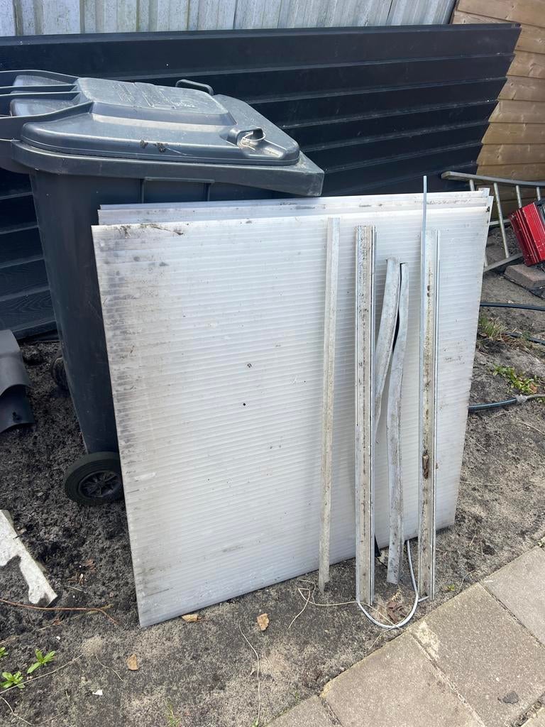 Polycarbonaat platen 98x100 cm met materiaal en rubbers, Doe-het-zelf en Verbouw, Platen en Panelen, Ophalen of Verzenden, Gebruikt