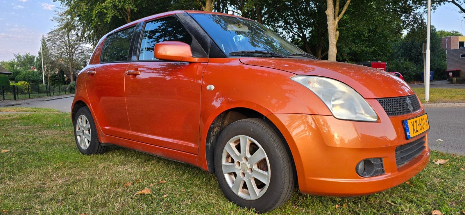 Suzuki Swift met nieuwe APK tot 29/07/2027, Auto's, 40 €/maand, Zwart, 965 kg, 400 kg