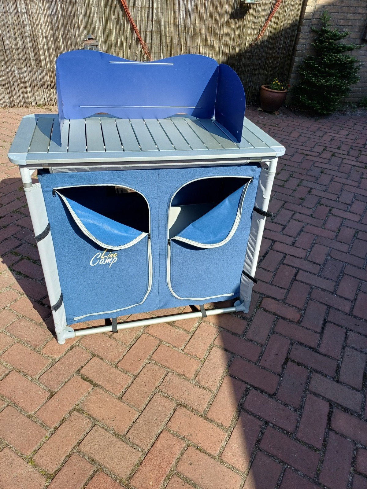 Camping kastje blauw, Ophalen, Campingkast