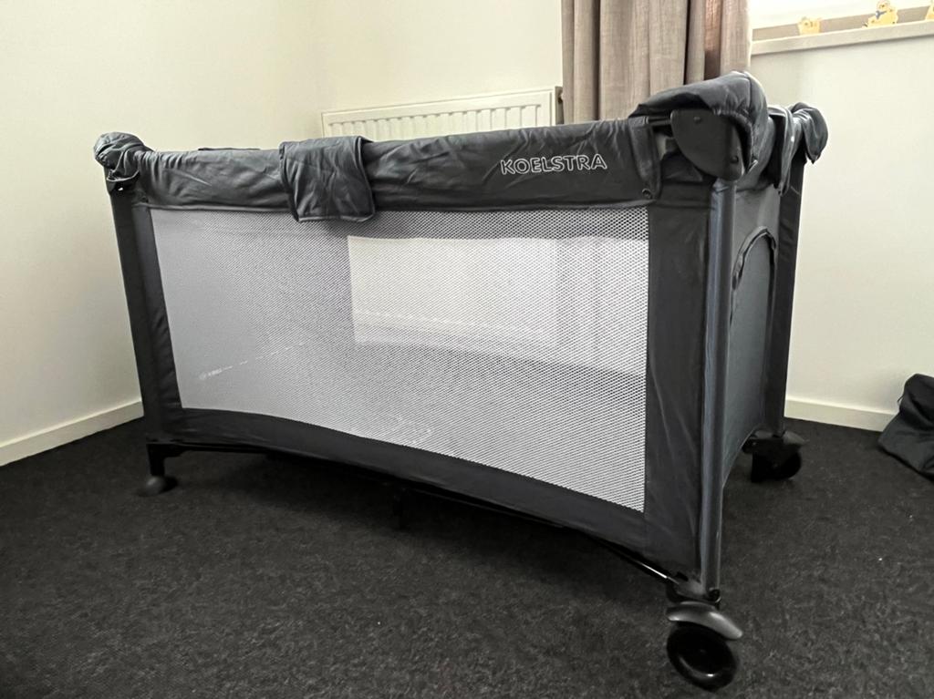 Koelstra travelsleeper T2 kinderbedje met matras, Ophalen, Gebruikt, Reisbedje