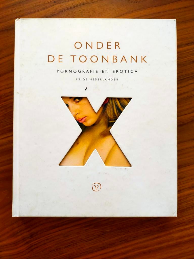 "Onder de toonbank" - pornografie/erotica in de Nederlanden, Ophalen of Verzenden, Zo goed als nieuw, Fotografen