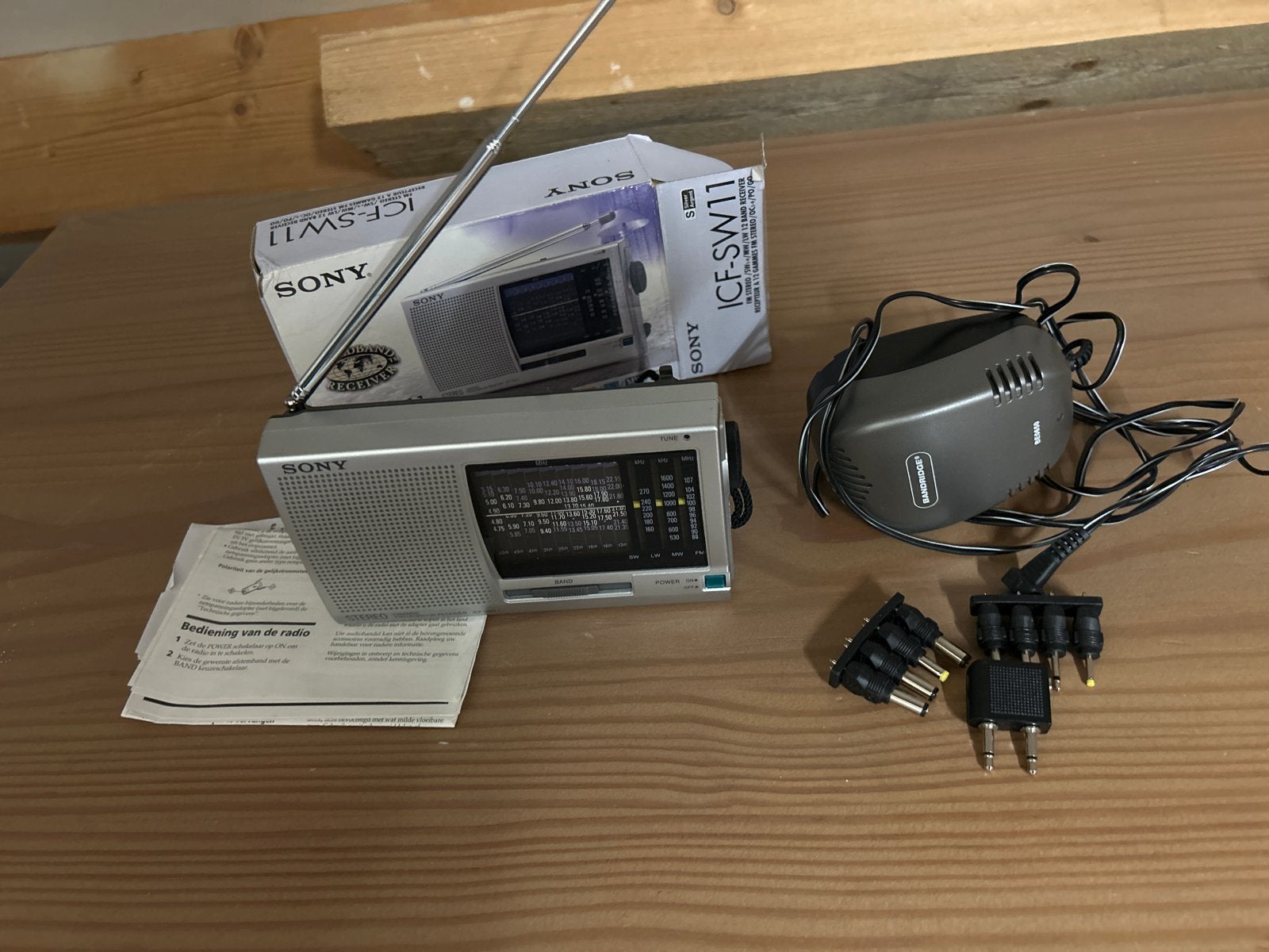 Sony Wereldontvanger ICF-SW11 met adapter en handleiding, Ophalen, Gebruikt, Wereldontvanger