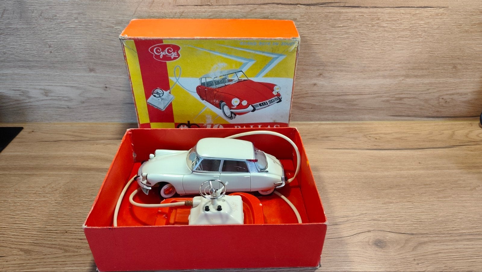 Gégé Citroen DS19, Vintage speelgoed, Blikkenspeelgoed, Antiek en Kunst, Antiek | Speelgoed, Verzenden