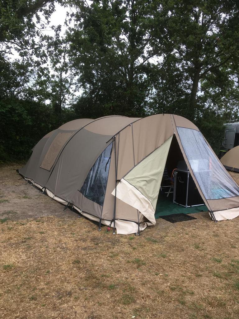 Falco Havik 4000 tent, Ophalen, Zo goed als nieuw, Tot en met 5