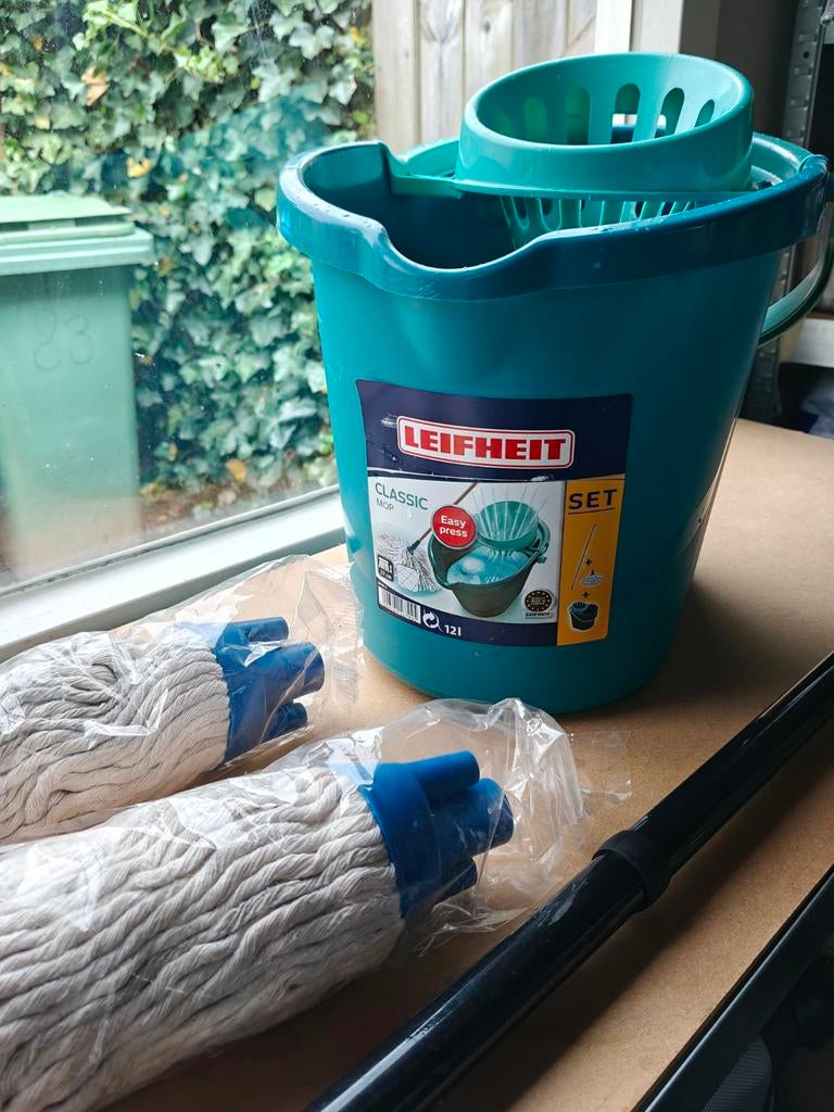 Leifheit Classic Mop Set - Dweilemmer met Mop en Steel, Ophalen of Verzenden, Dweilemmer, -bak, of -wagen
