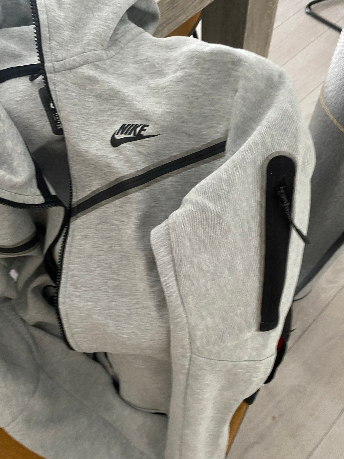 Nike Tech Fleece Hoodie Grijs - Zo goed als nieuw, Ophalen of Verzenden, Zo goed als nieuw, Maat 48/50 (M), Grijs