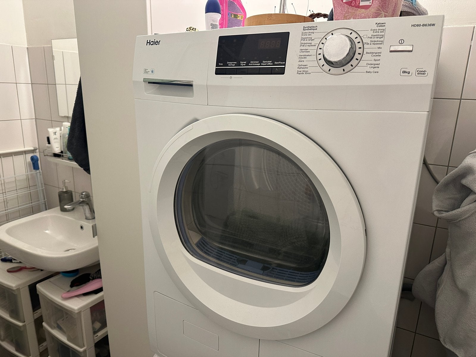 Defecte Haier droger (F32 code) - Voor onderdelen/reparatie, Ophalen, 8 tot 10 kg, Voorlader, Niet werkend