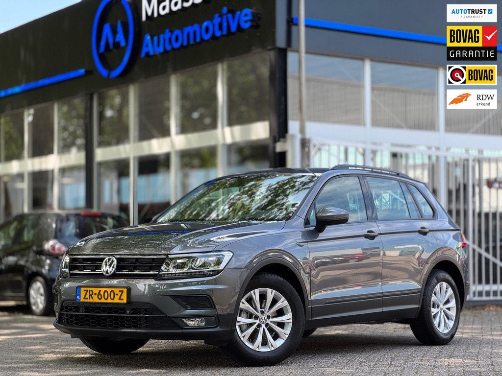 Volkswagen Tiguan 1.4 TSI ACT Aut Lane ass Volledig onderhou, Euro 6, 4 cilinders, SUV of Terreinwagen, 17 km/l