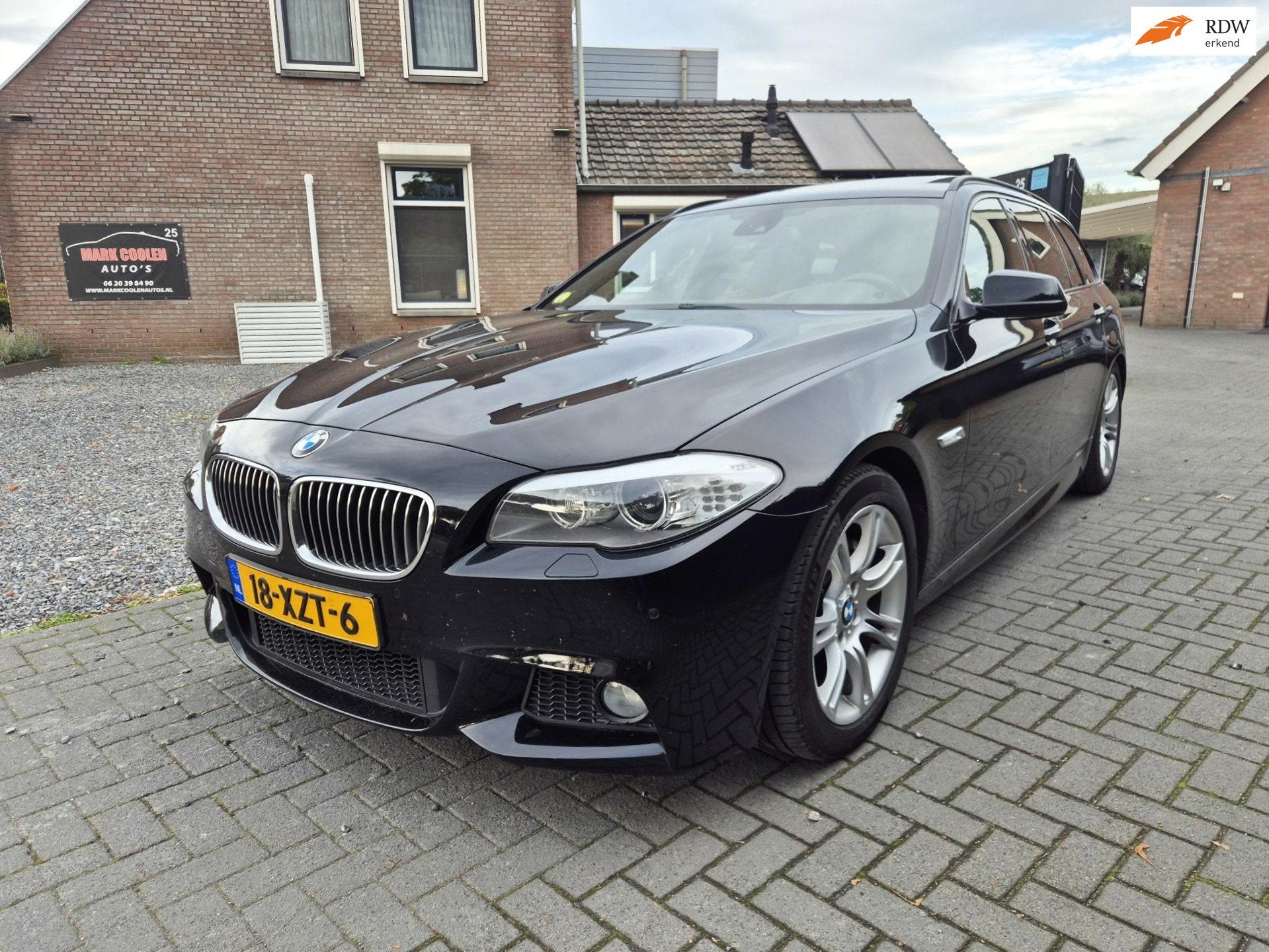 BMW 5-serie Touring 530d High Executive M-Sport Automaat Pan, Auto's, Automaat, Achterwielaandrijving, Gebruikt, Zwart