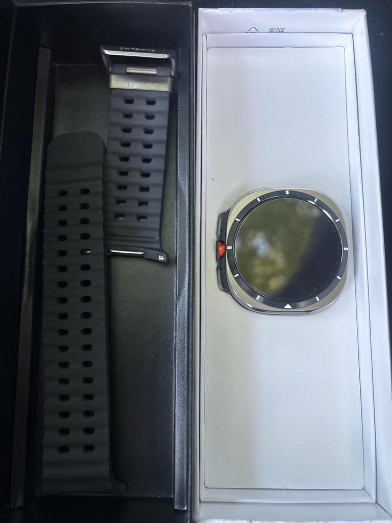 Samsung Galaxy Watch 47mm LTE Nieuwstaat + Garantie, Sieraden, Tassen en Uiterlijk, Smartwatches, Zwart, Zo goed als nieuw, Waterdicht