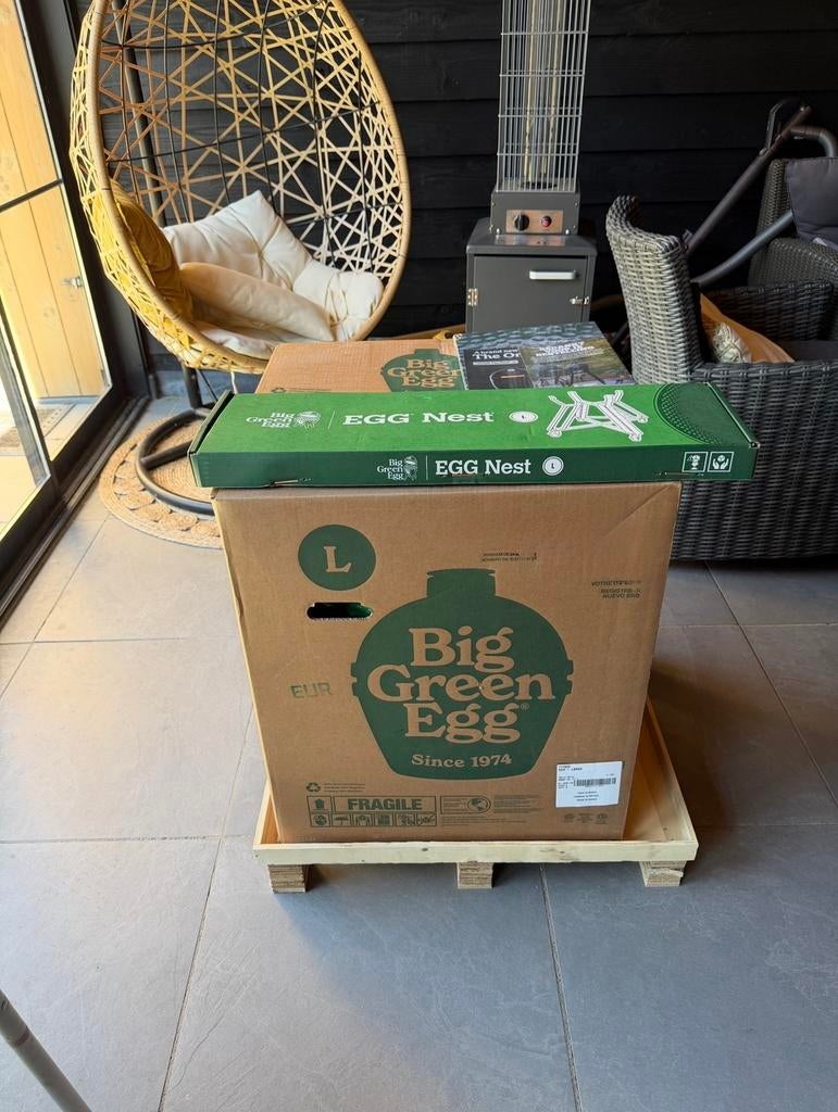 Nieuwe Big Green Egg Large met onderstel, Ophalen, Nieuw, Met accessoires