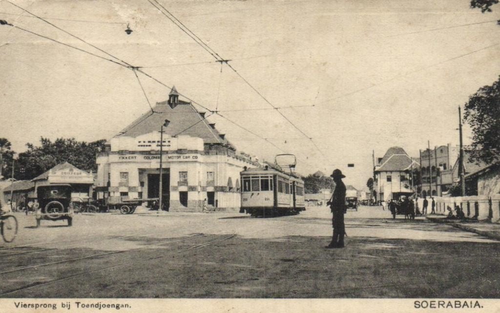 Ned. Indië - Viersprong Toendjoengan - TRAM- Soerabaja, Ophalen of Verzenden, Voor 1920, Buiten Europa