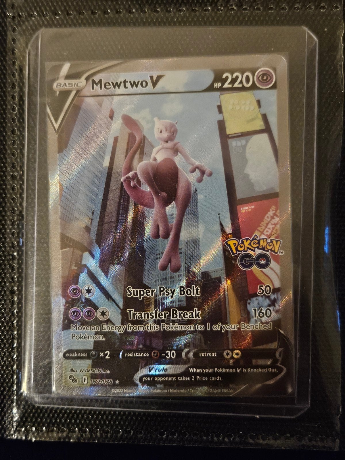 Pokemon Mewtwo V 072/078 Pokemon GO, Ophalen of Verzenden, Zo goed als nieuw, Losse kaart, Foil