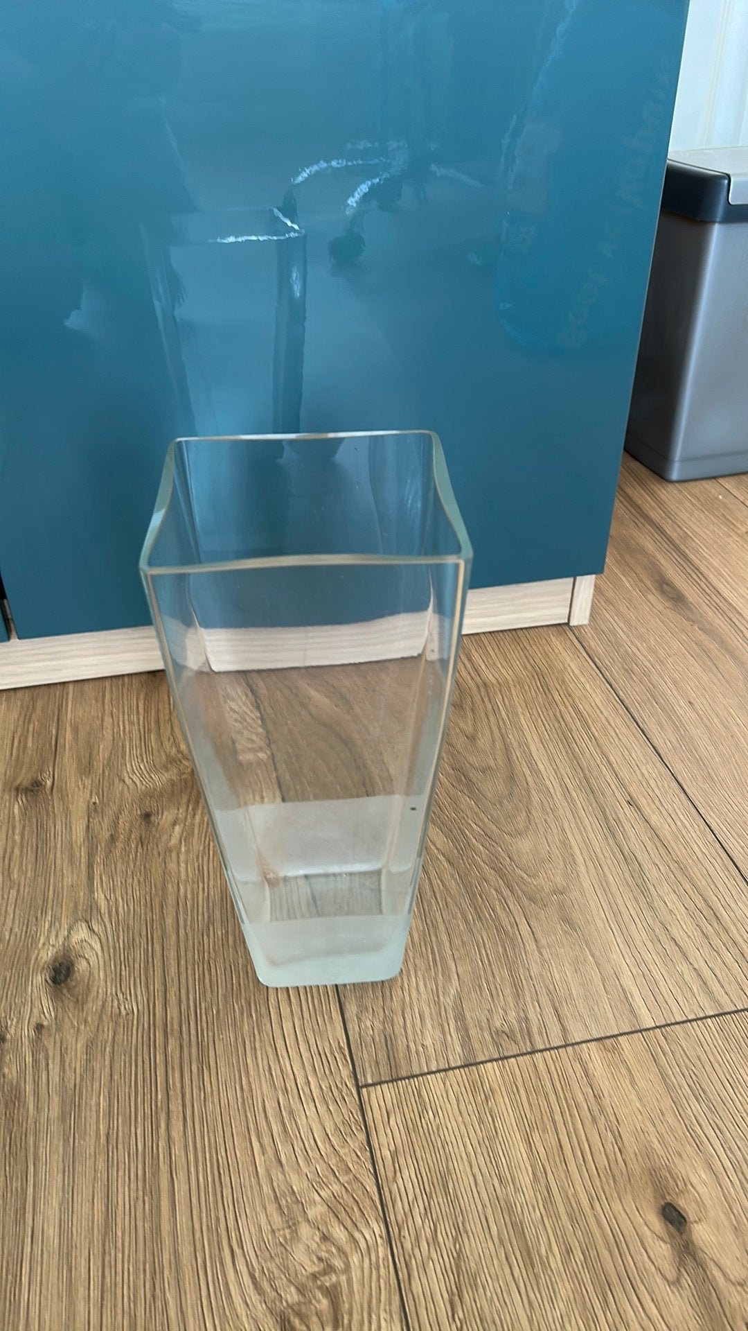 Lelie vaas, Ophalen, Gebruikt, Glas, Transparant