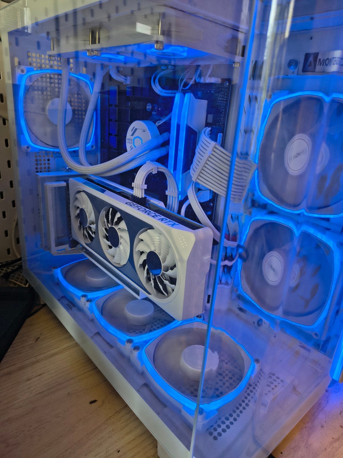High end RTX 4060 Gaming PC 32GB DDR5, Computers en Software, 32 GB, Zo goed als nieuw, Gaming, HDD