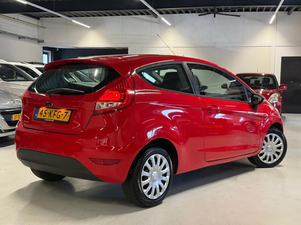 Ford Fiesta 1.4 97PK| AUTOMAAT|AIRCO|WEINIG KM!, Euro 5, Zwart, 4 cilinders, Origineel Nederlands