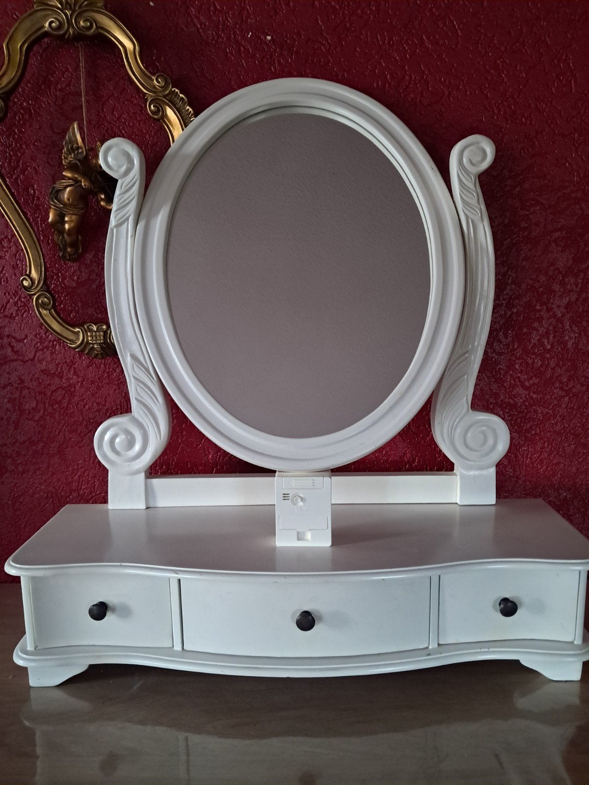 Klassiek witte opzetkaptafel., Ophalen