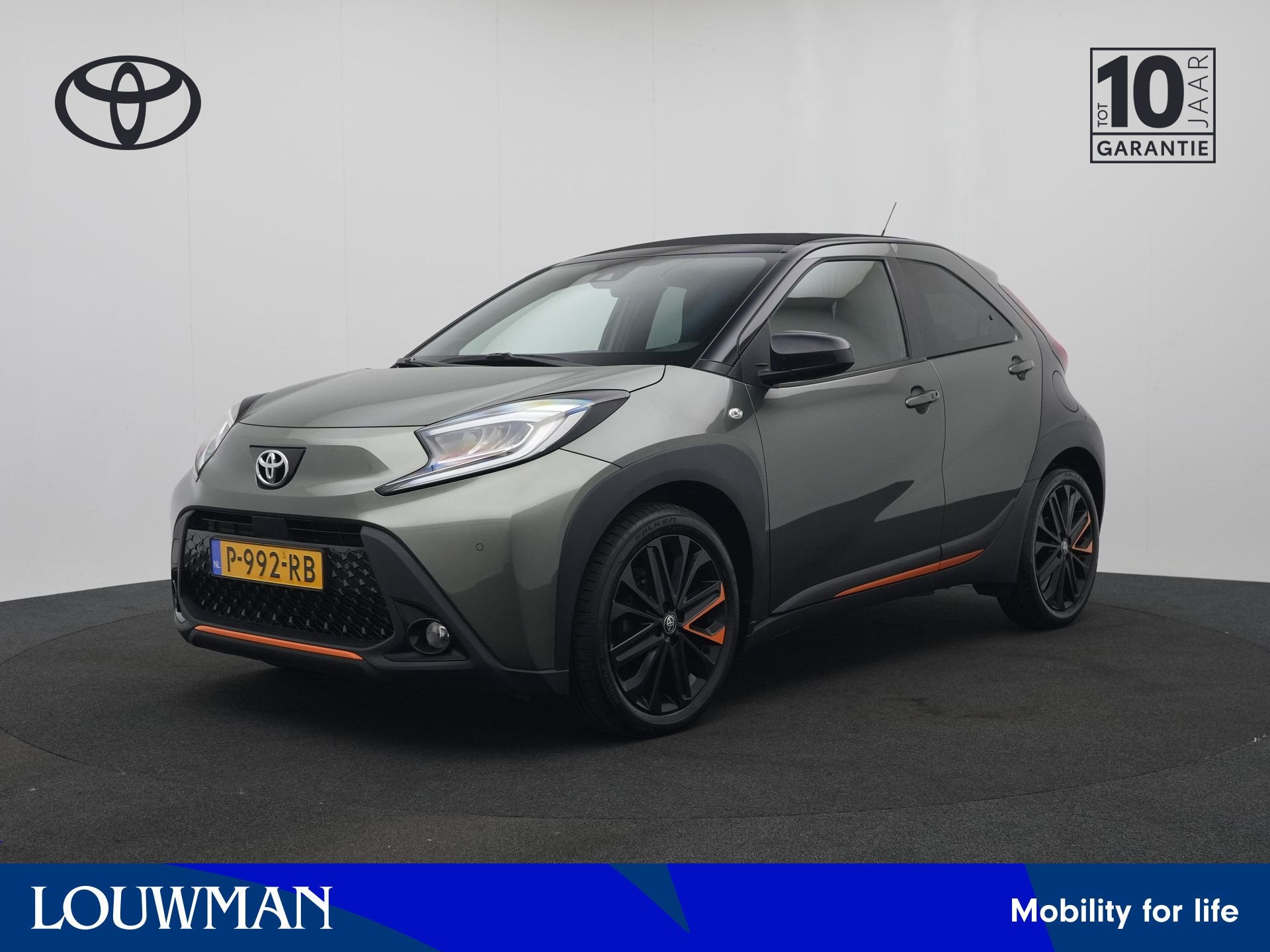 Toyota Aygo X 1.0 VVT-i MT Cabrio JBL Geluidsinstallatie | S, Stof, Gebruikt, 4 stoelen, Origineel Nederlands