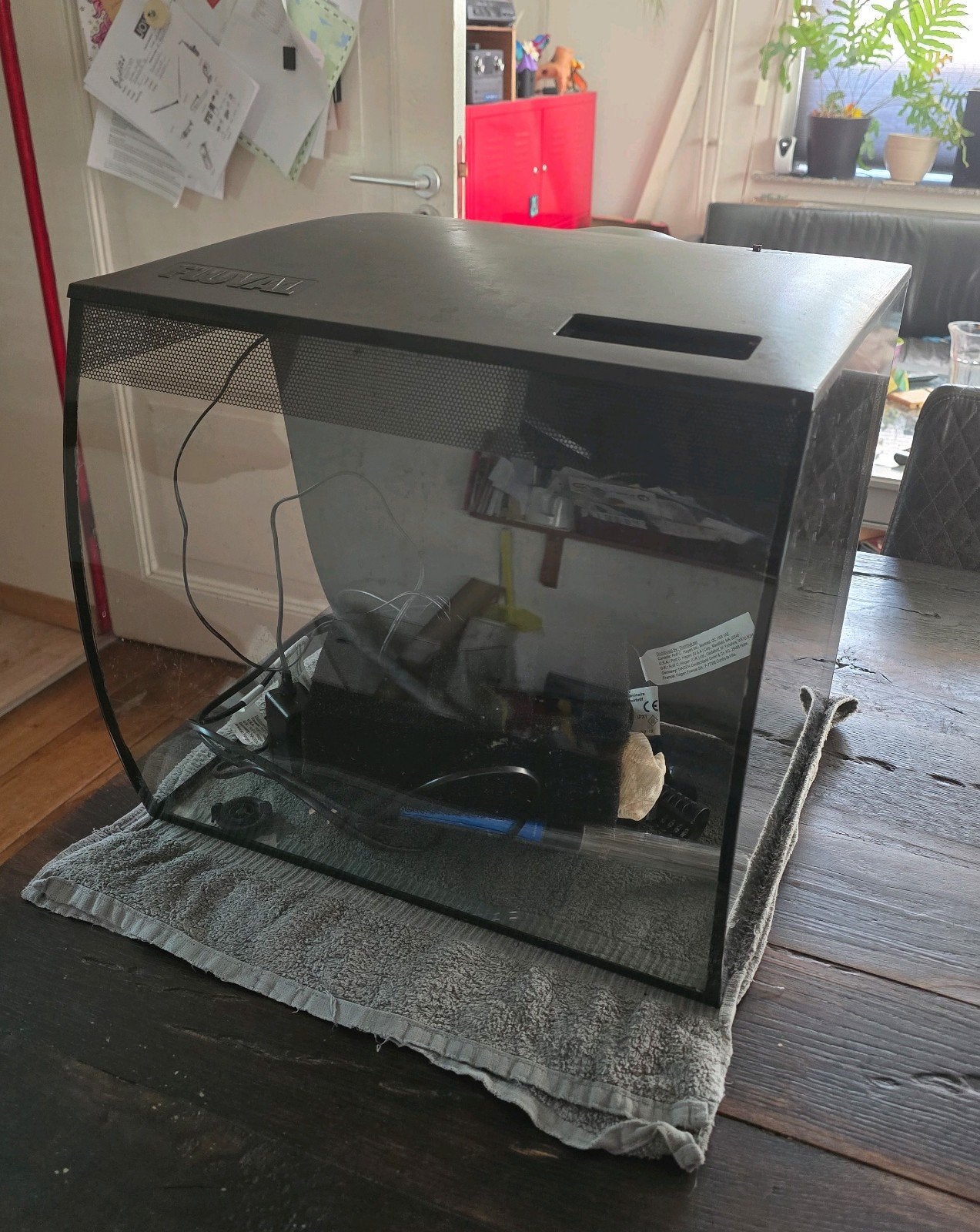 Fluval aquarium 57 liter, Ophalen, Verwarming, Gebruikt, Leeg aquarium