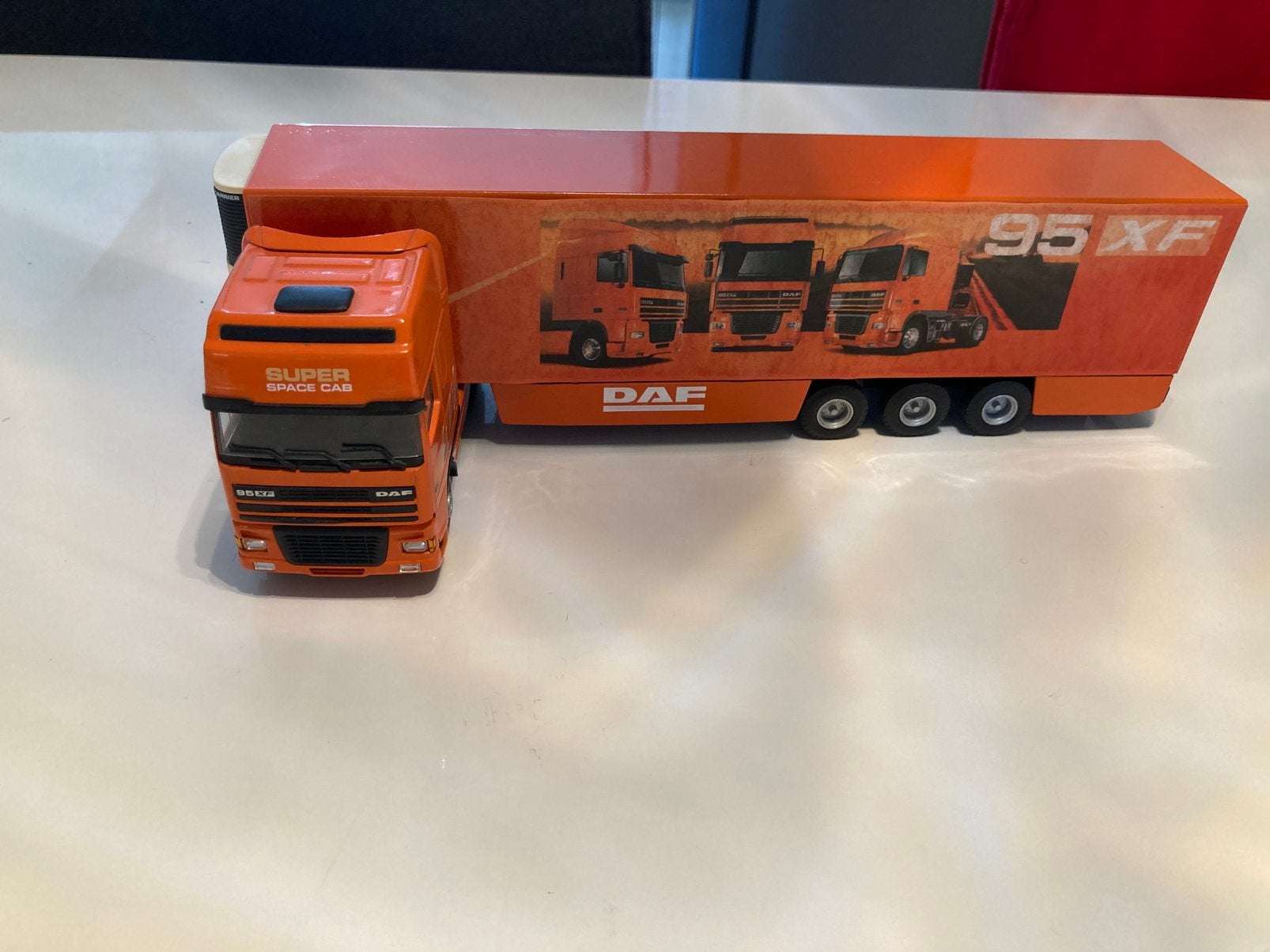 Daf 95 xf 1/50, Ophalen of Verzenden, Nieuw, Bus of Vrachtwagen