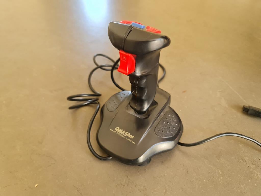 QuickShot Joystick - vintage, Computers en Software, Joysticks, Ophalen of Verzenden