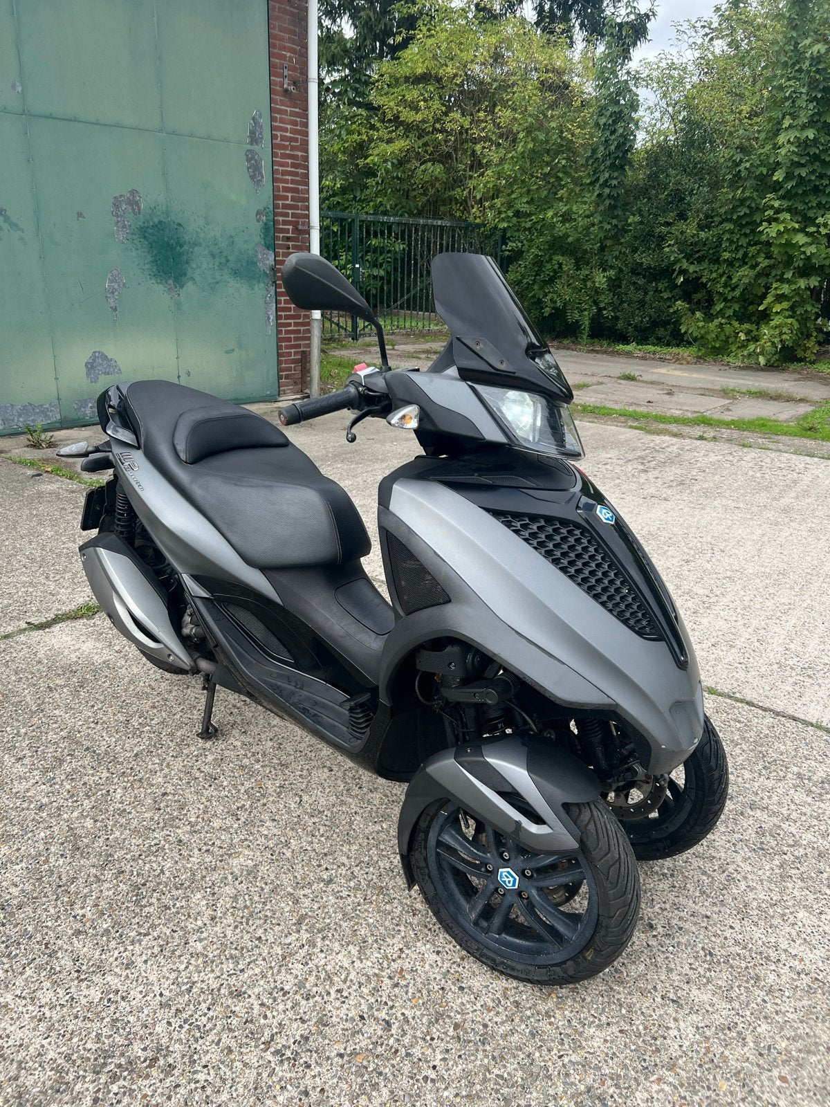 Piaggio MP3 Yourban LT 300 - Grijs, Ophalen of Verzenden, Gebruikt, Maximaal 45 km/u
