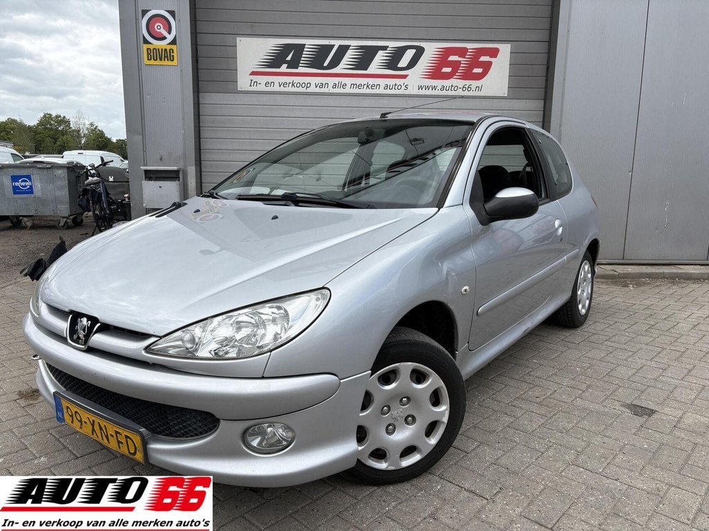 Peugeot 206 1.4 Forever, Auto's, Peugeot, Bedrijf, Te koop, ABS, Airbags, Alarm, Centrale vergrendeling, Elektrische ramen, Metallic lak