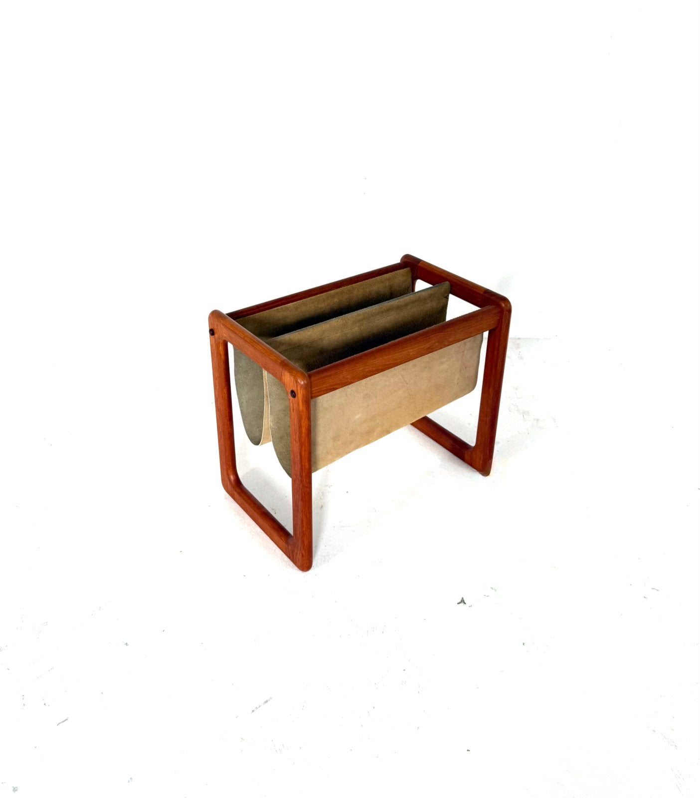 Vintage teakhouten lectuurbak, Vildbjerg Møbelfabrik ‘60, Vildbjerg Møbelfabrik, Lectuurbak, Vildbjerg Møbelfabrik, Zo goed als nieuw