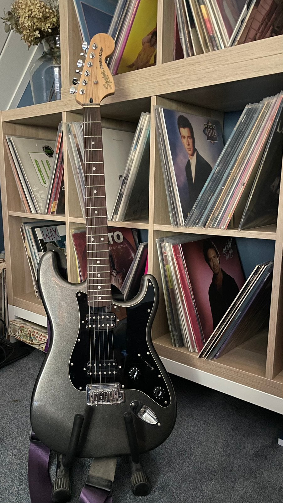 Squier Stratocaster by Fender, Muziek en Instrumenten, Ophalen, Zo goed als nieuw, Solid body, Fender