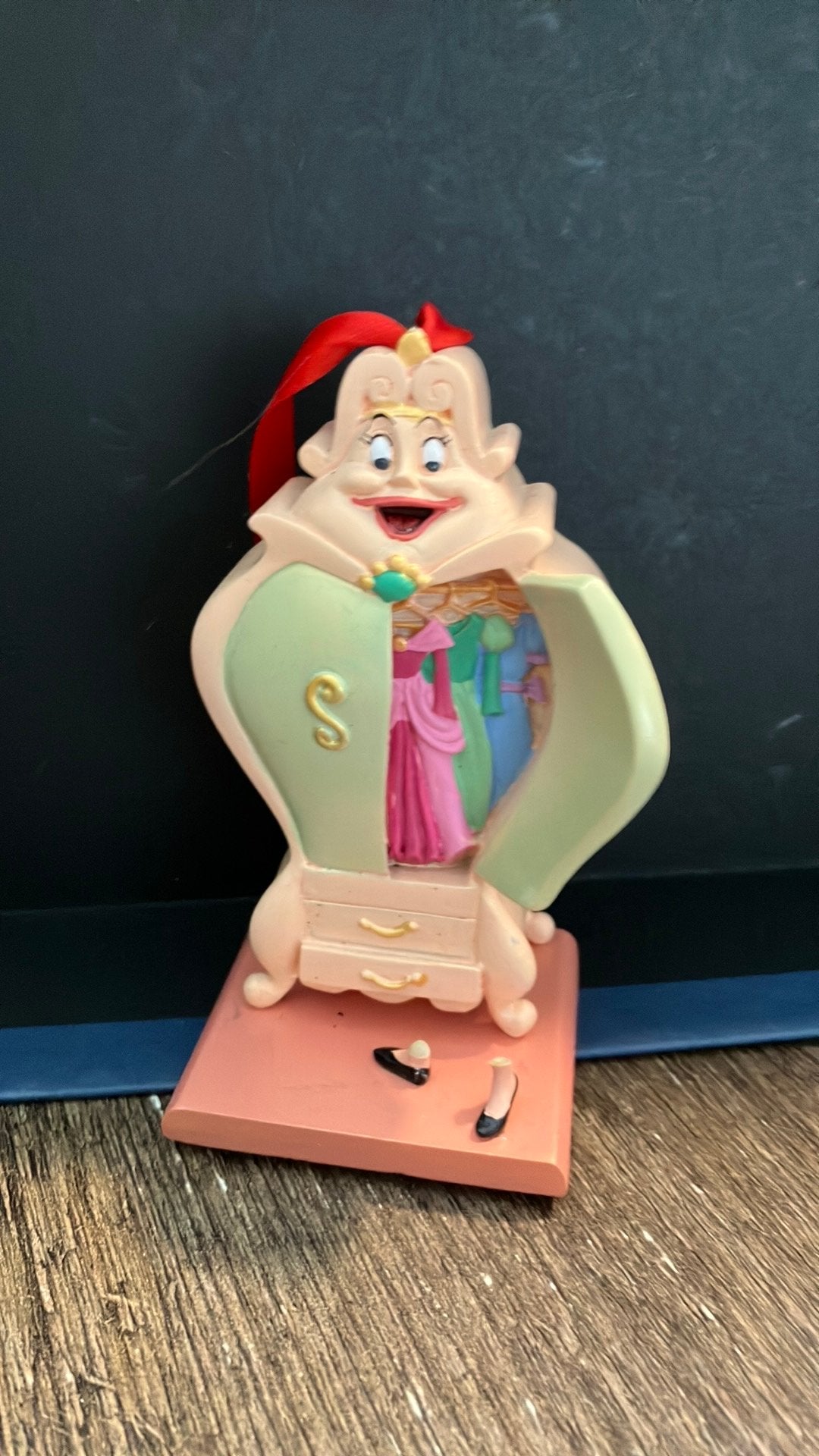 Kleding kas belle, Verzenden, Assepoester of Belle, Zo goed als nieuw, Beeldje of Figuurtje