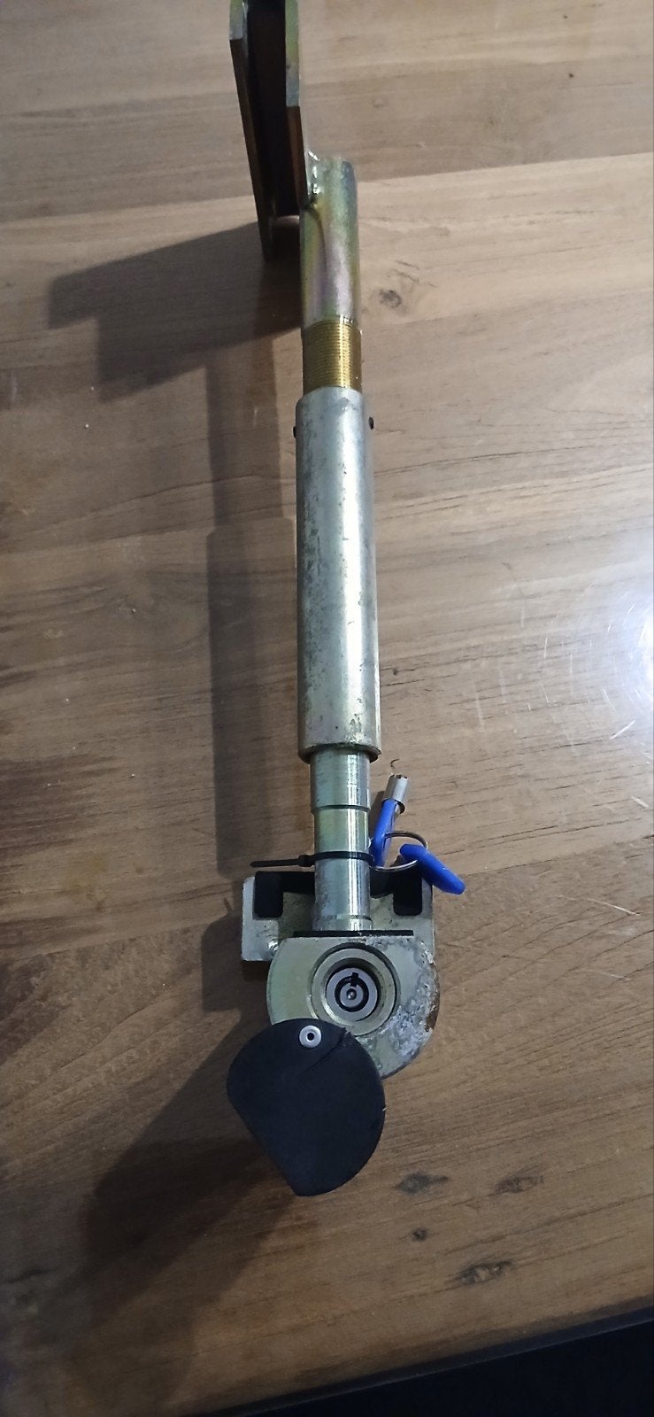 Steady SCM Goedgekeurd MP030502 Disselslot, Ophalen, Gebruikt