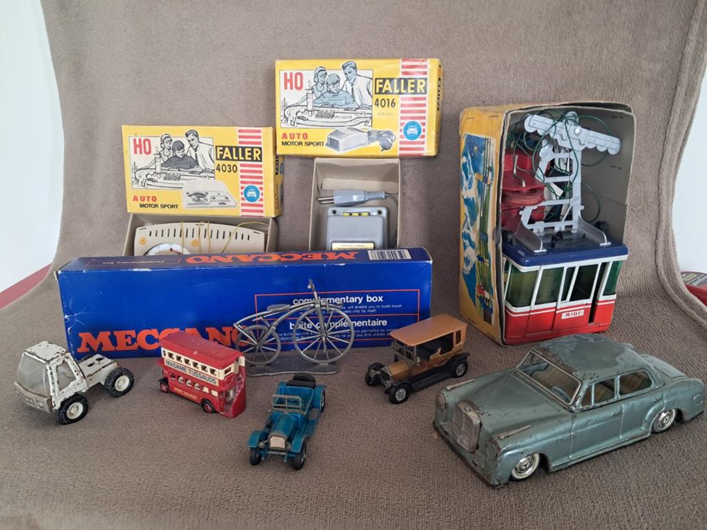Divers speelgoed w.o auto's, Mecano en Rigi, Antiek en Kunst, Ophalen of Verzenden