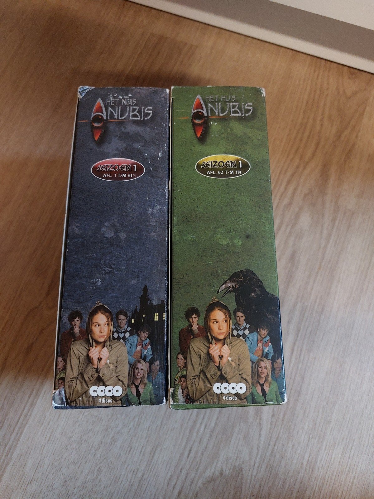 Het huis Anubis seizoen 1 deel 1 & 2, Hobby en Vrije tijd, Gezelschapsspellen | Kaartspellen, Ophalen of Verzenden
