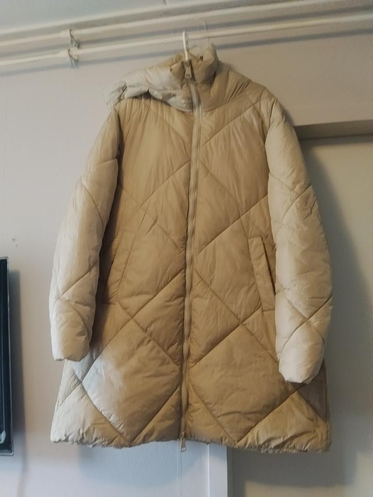 Norah winterjas, Kleding | Dames, Jassen | Winter, Beige, Maat 42/44 (L), Ophalen of Verzenden, Zo goed als nieuw